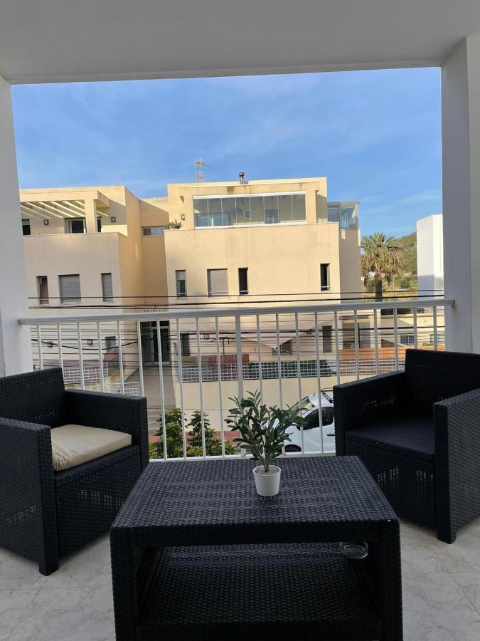 Apartamentos Torres Cardona Cala Llonga  Exterior foto
