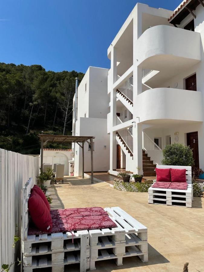 Apartamentos Torres Cardona Cala Llonga  Exterior foto